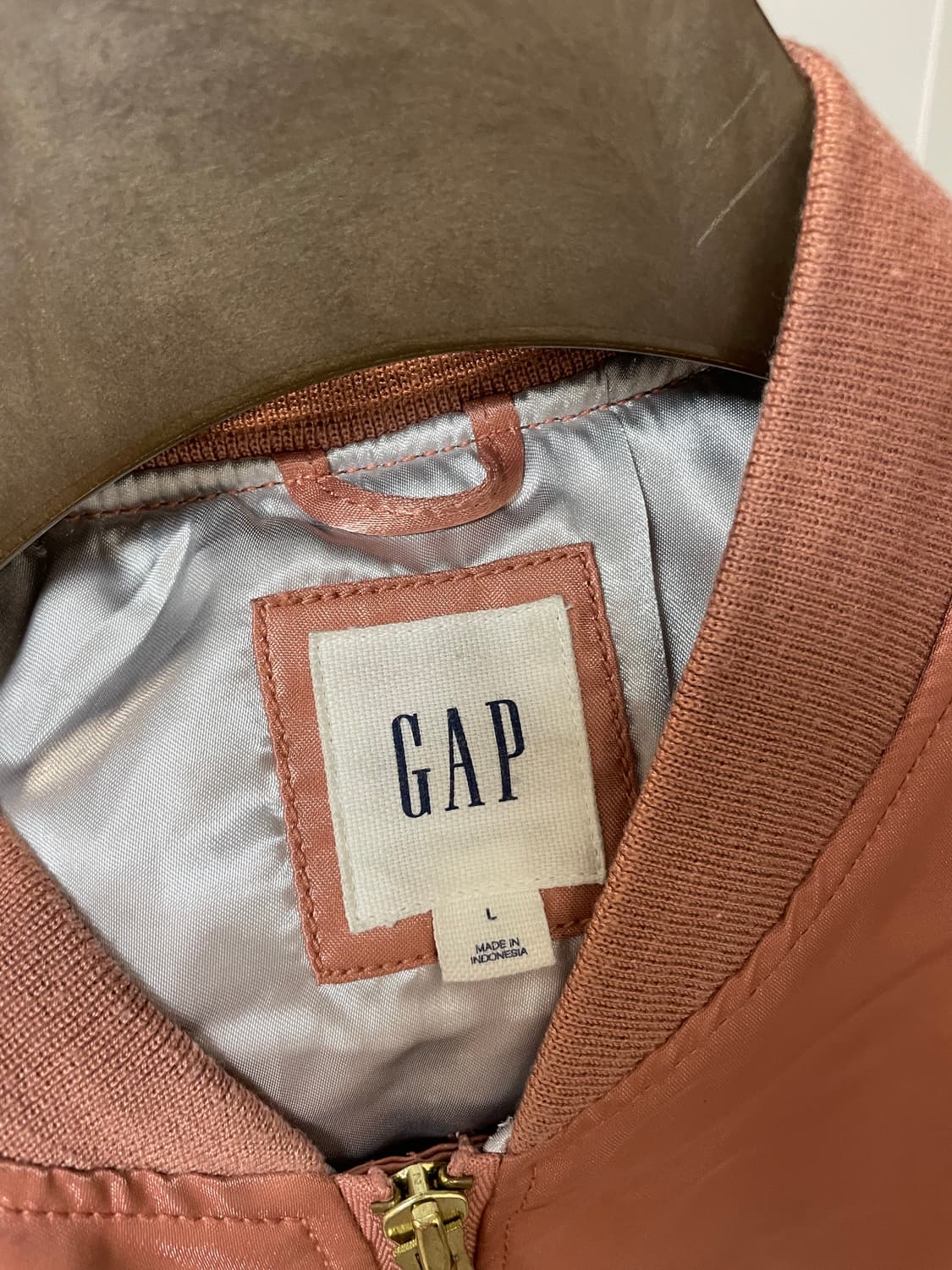 (L) Gap 갭 프리마로프트 핑크 ma1 봄버 자켓 상품이미지6