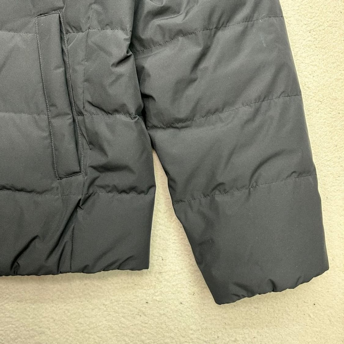 뉴발란스 액티브라이트 경량 구스다운 패딩 L 상품이미지3