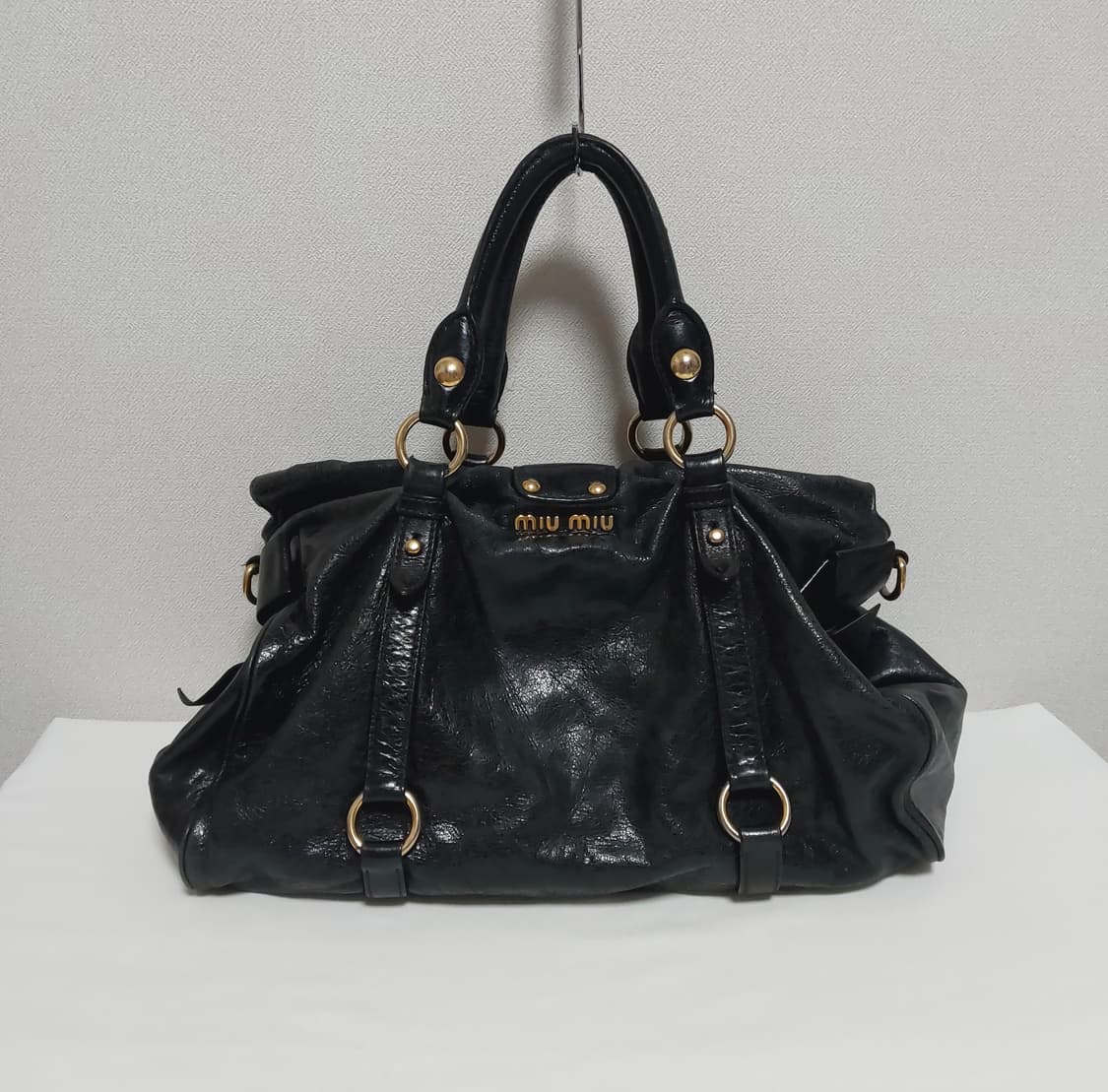 미우미우 비텔로 럭스 레더 리본 사첼백 2way (정품) 상품이미지5