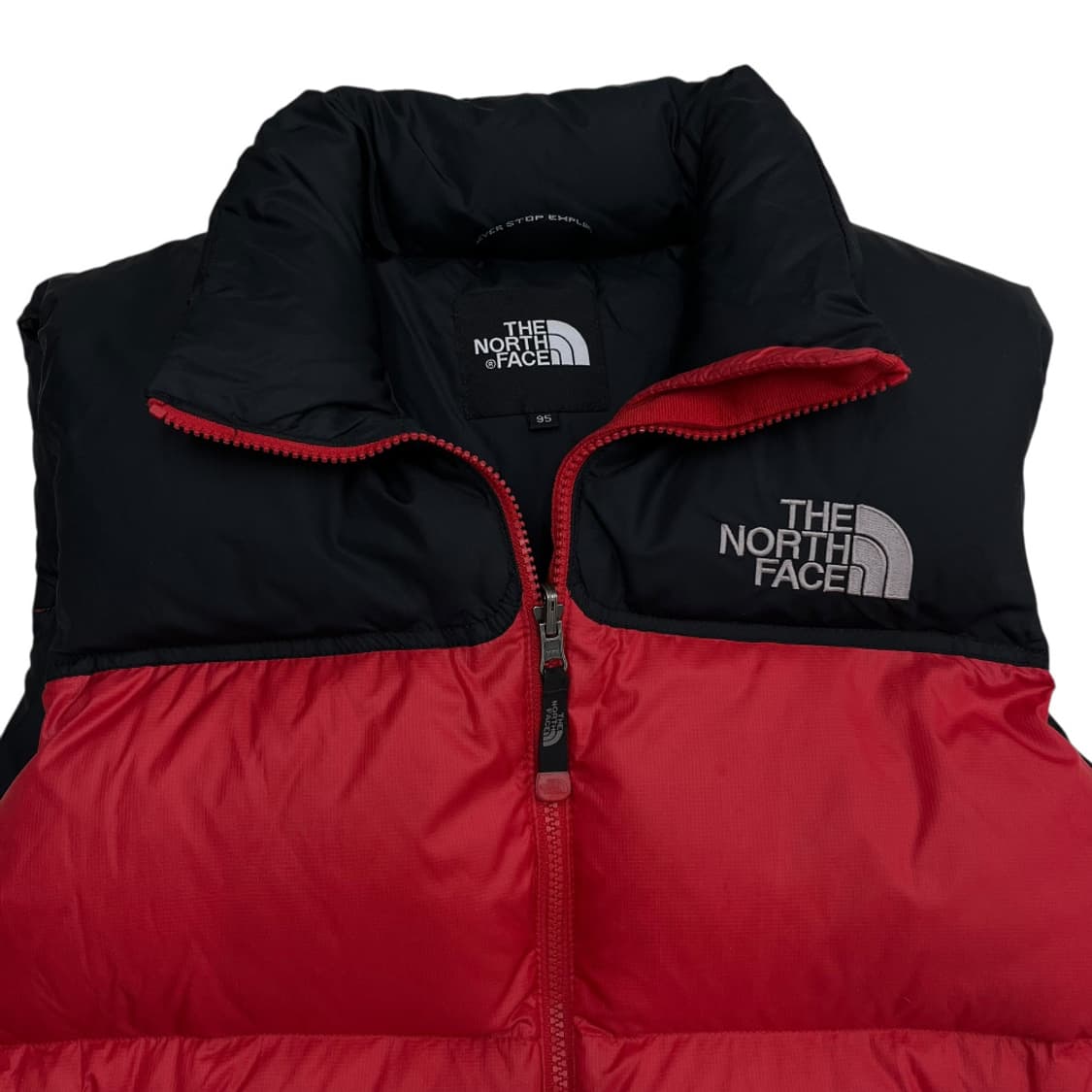 노스페이스 700 블랙 배색 레드 패딩조끼 95 상품이미지4
