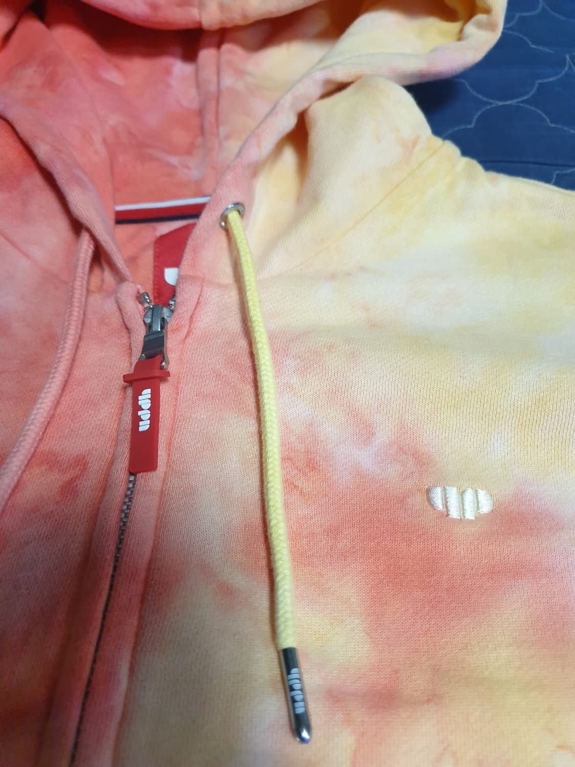 UPPN 서울 그라데이션 타이다이 크롭 후드집업 (M) 상품이미지2