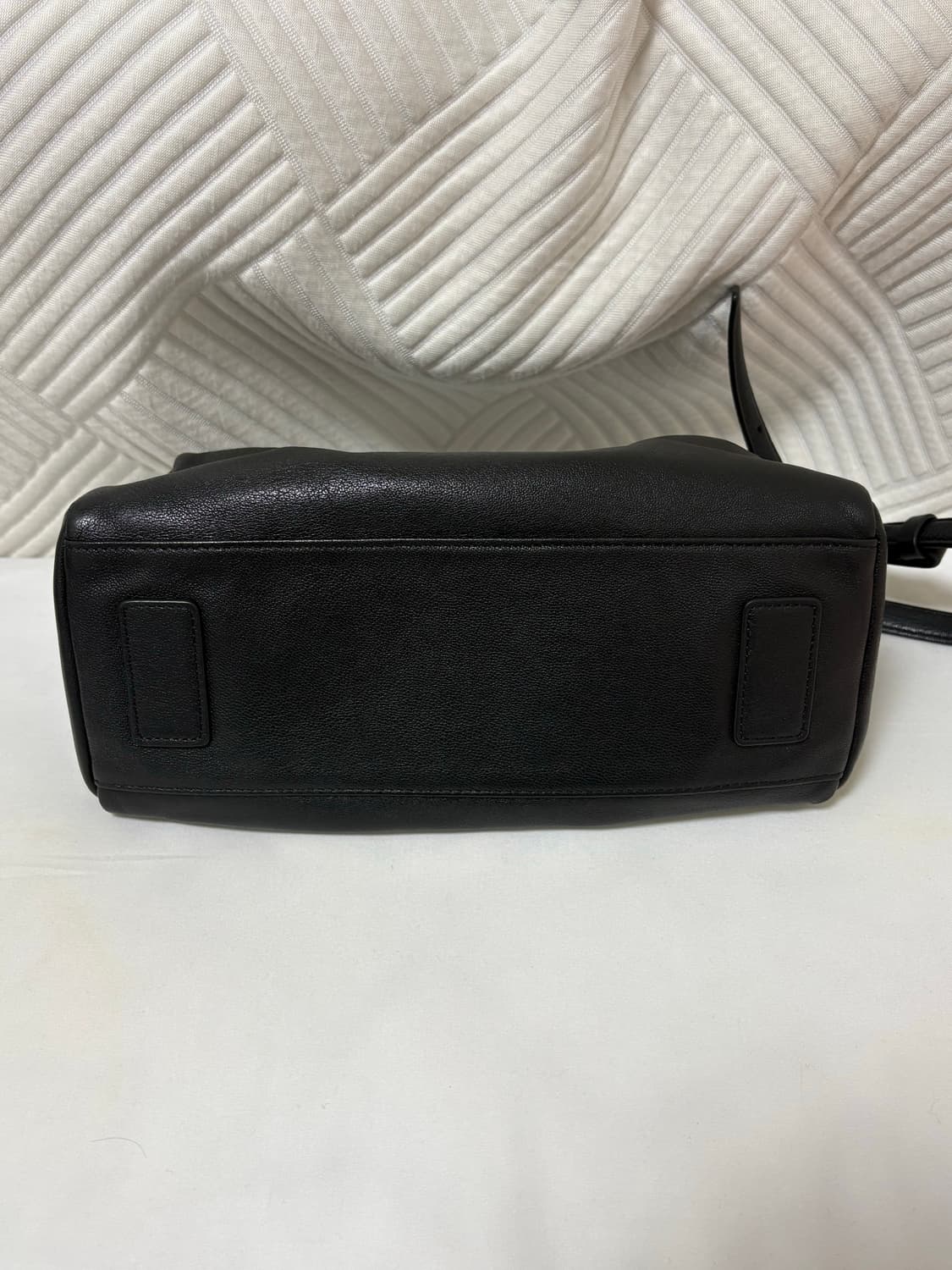 파사드패턴 빈티지 캐빈백 미디엄 블랙 풀구성 상품이미지4