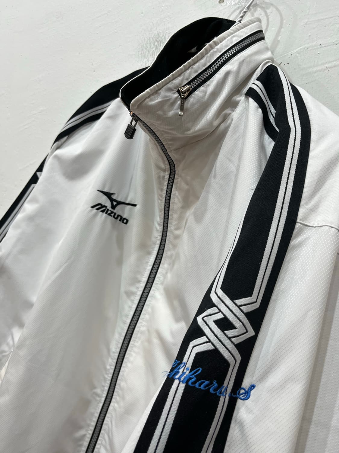 미즈노 바람막이 점퍼 상품이미지3