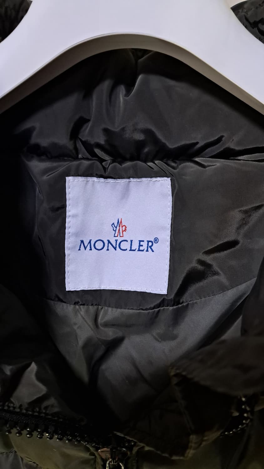 몽클레어 패딩 여성카키3 상품이미지3