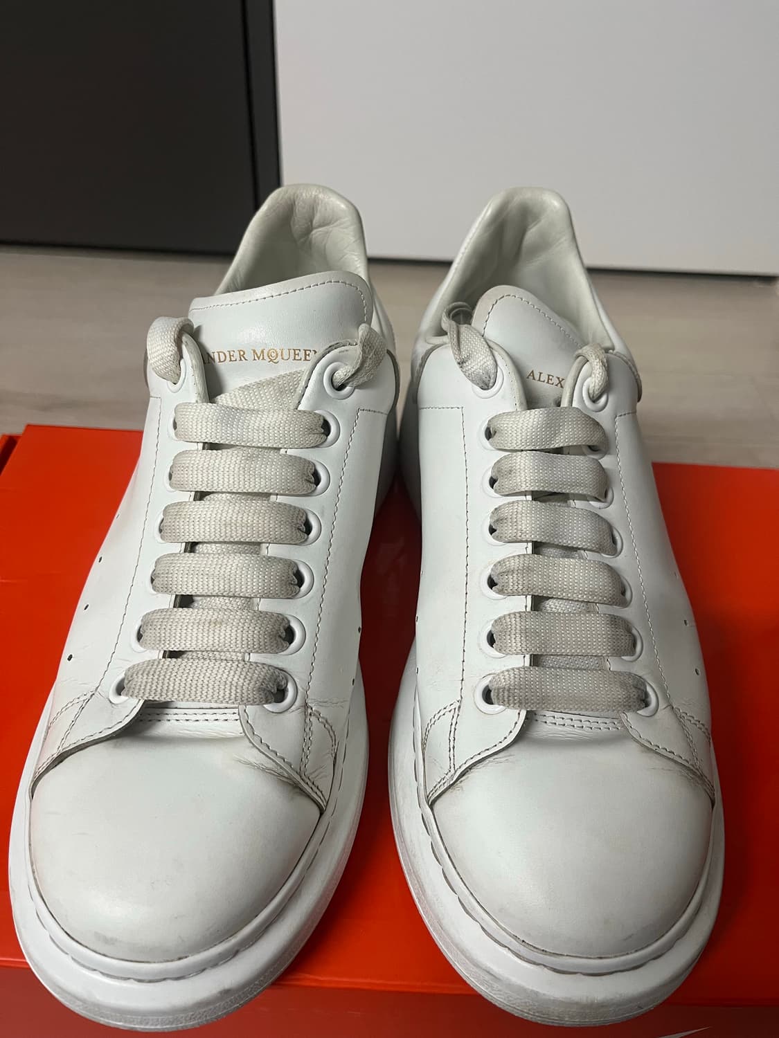 정품)알렉산더맥퀸 오버솔 (white) 상품이미지2