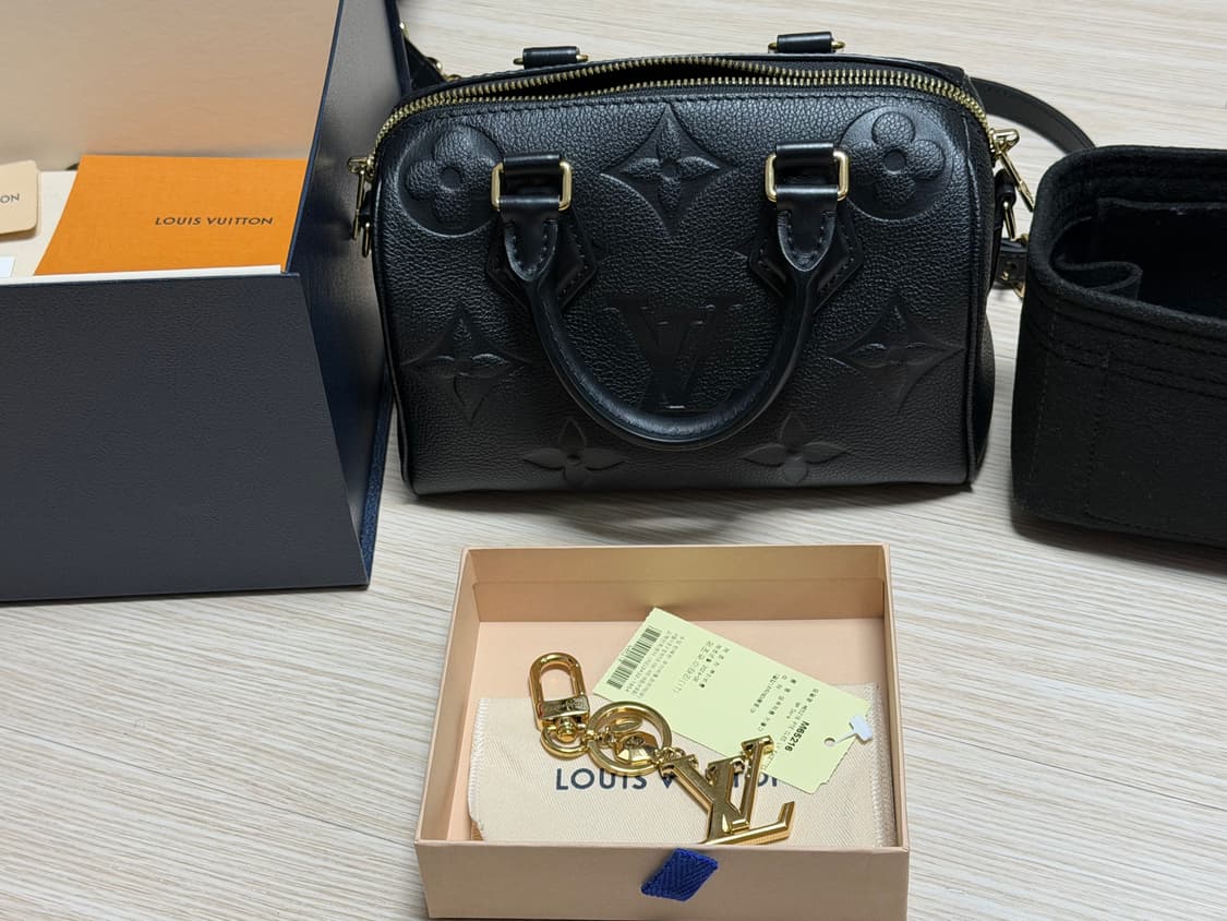 루이비통 스피디 반둘리에 20 앙프렝뜨 블랙 상품이미지1