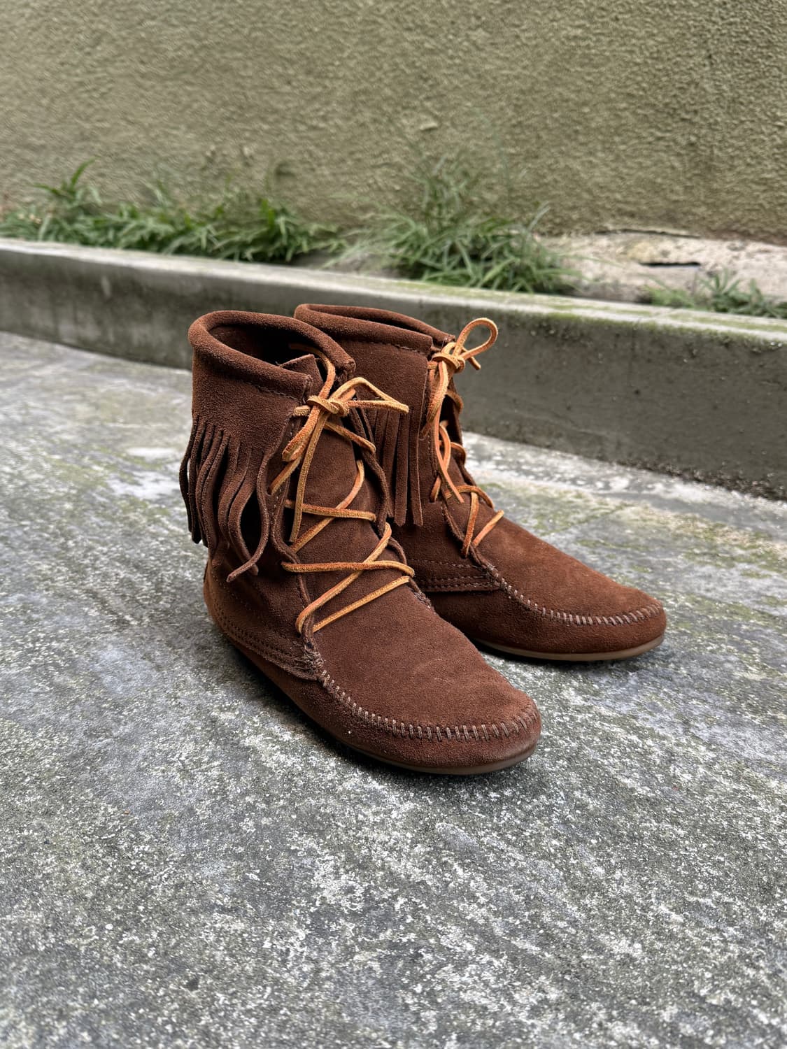 미네통카 프린지 모카신 부츠 상품이미지5