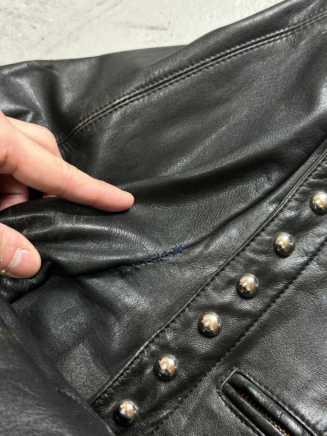 90's 빈티지 스터드 레더 봄버 빈티지 레더 자켓 상품이미지7