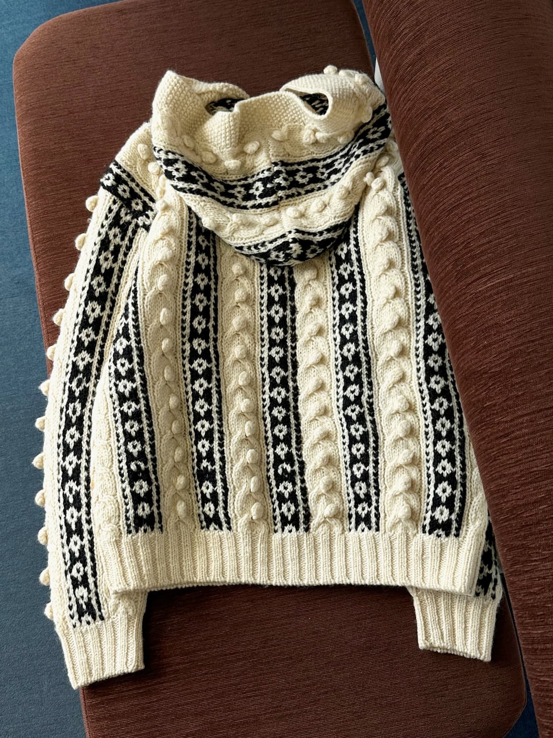 Design patterned heavy wool knit hooded  상품이미지5