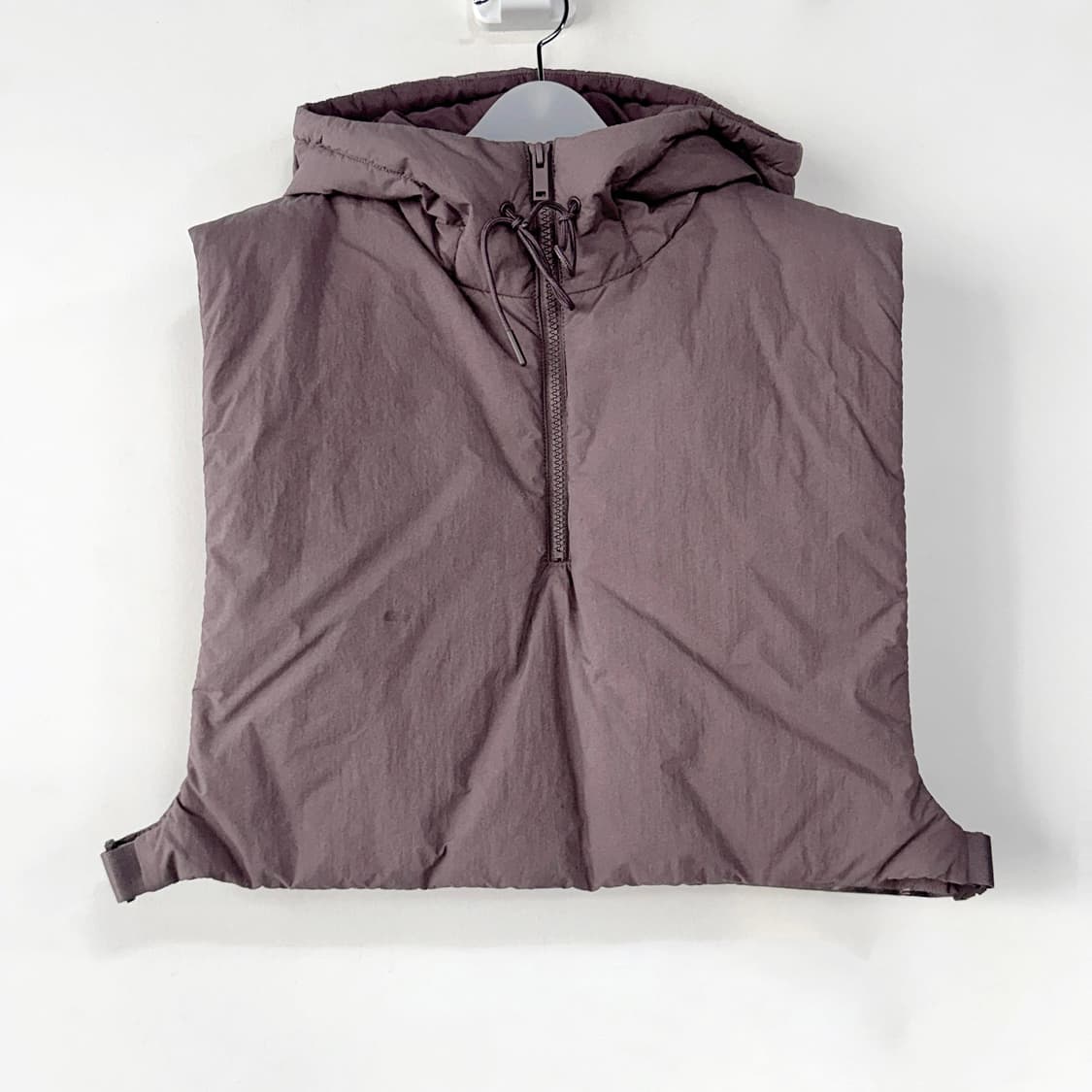 코스 COS 하이브리드 크롭 베스트 상품이미지1