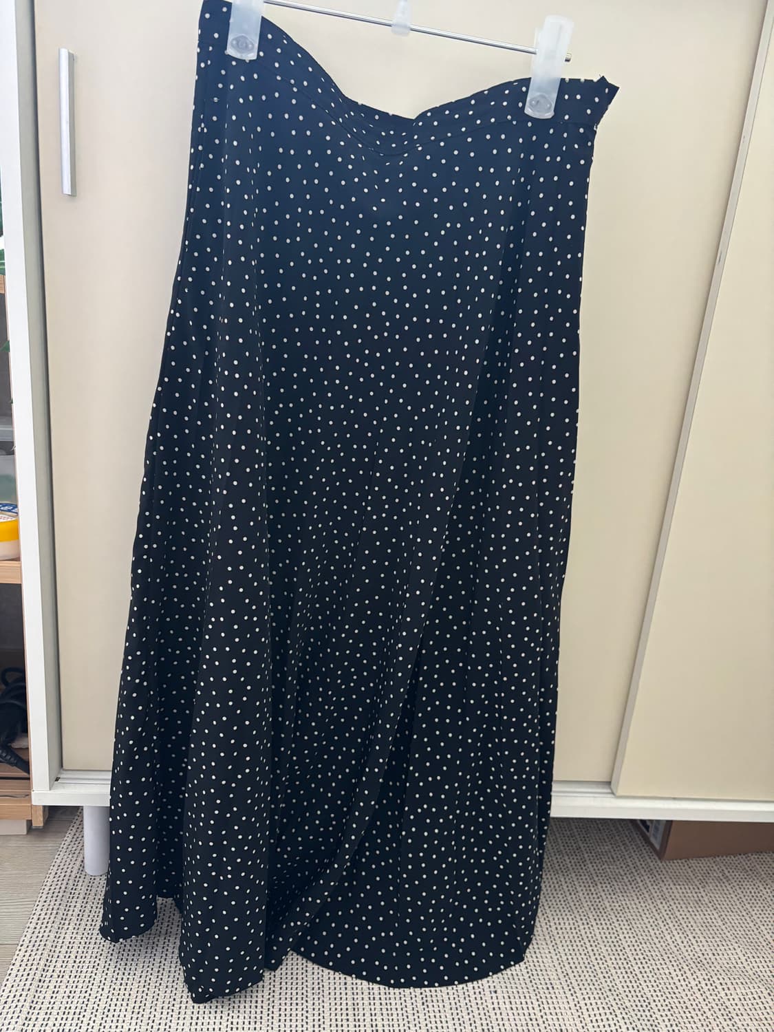 빔즈보이 도트 플리츠스커트 상품이미지1