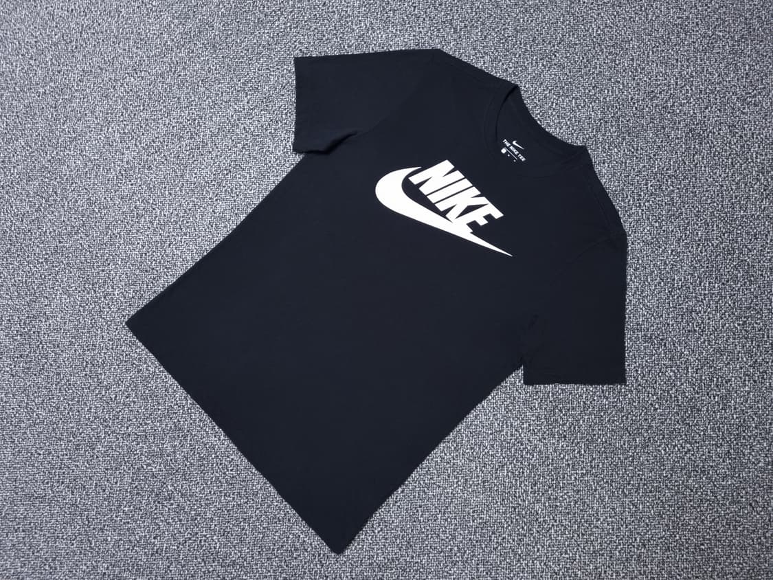 [무료배송][95]나이키 남여공용 아이콘 퓨추라 반팔티 상품이미지3