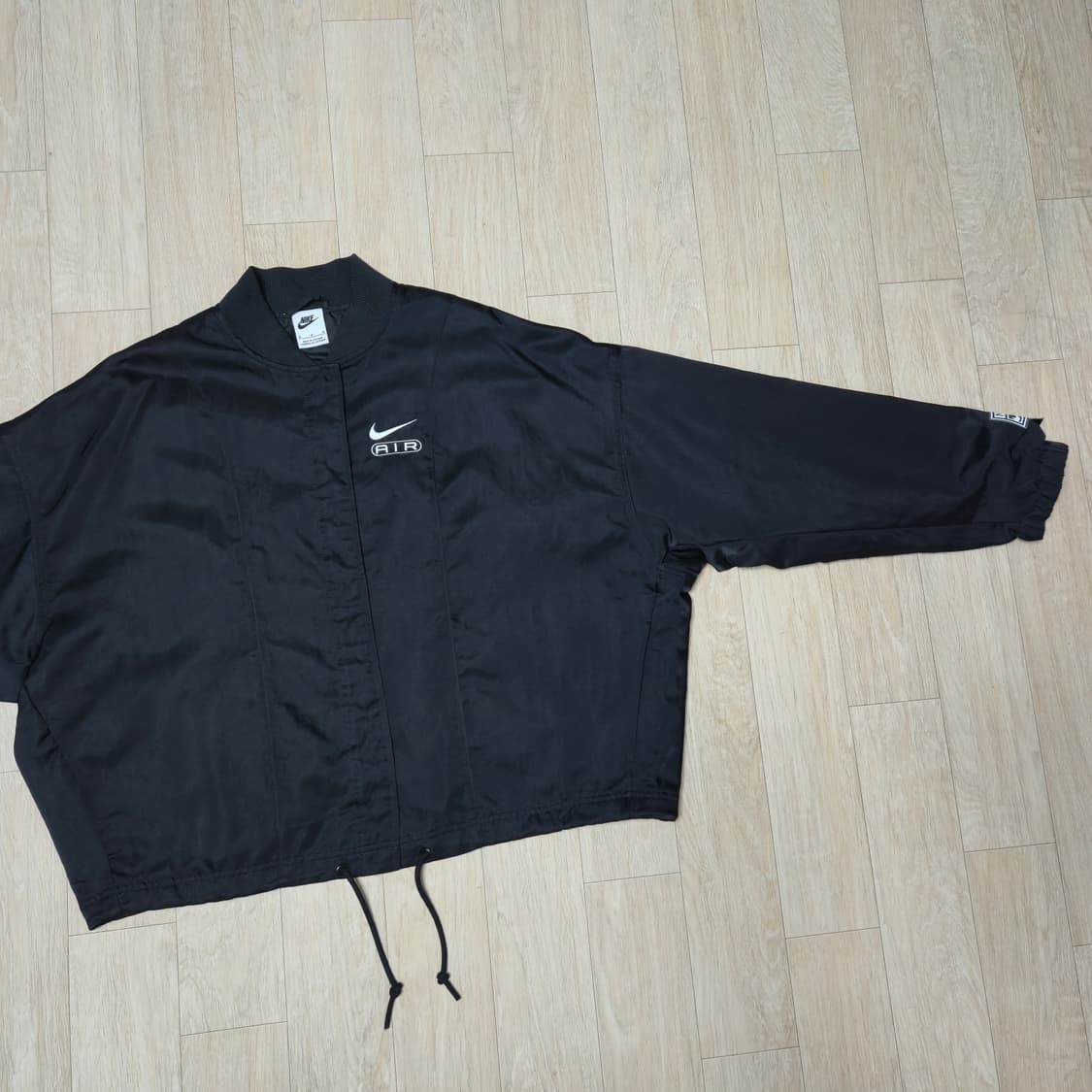 나이키 AIR 블랙 바람막이 자켓 상품이미지3