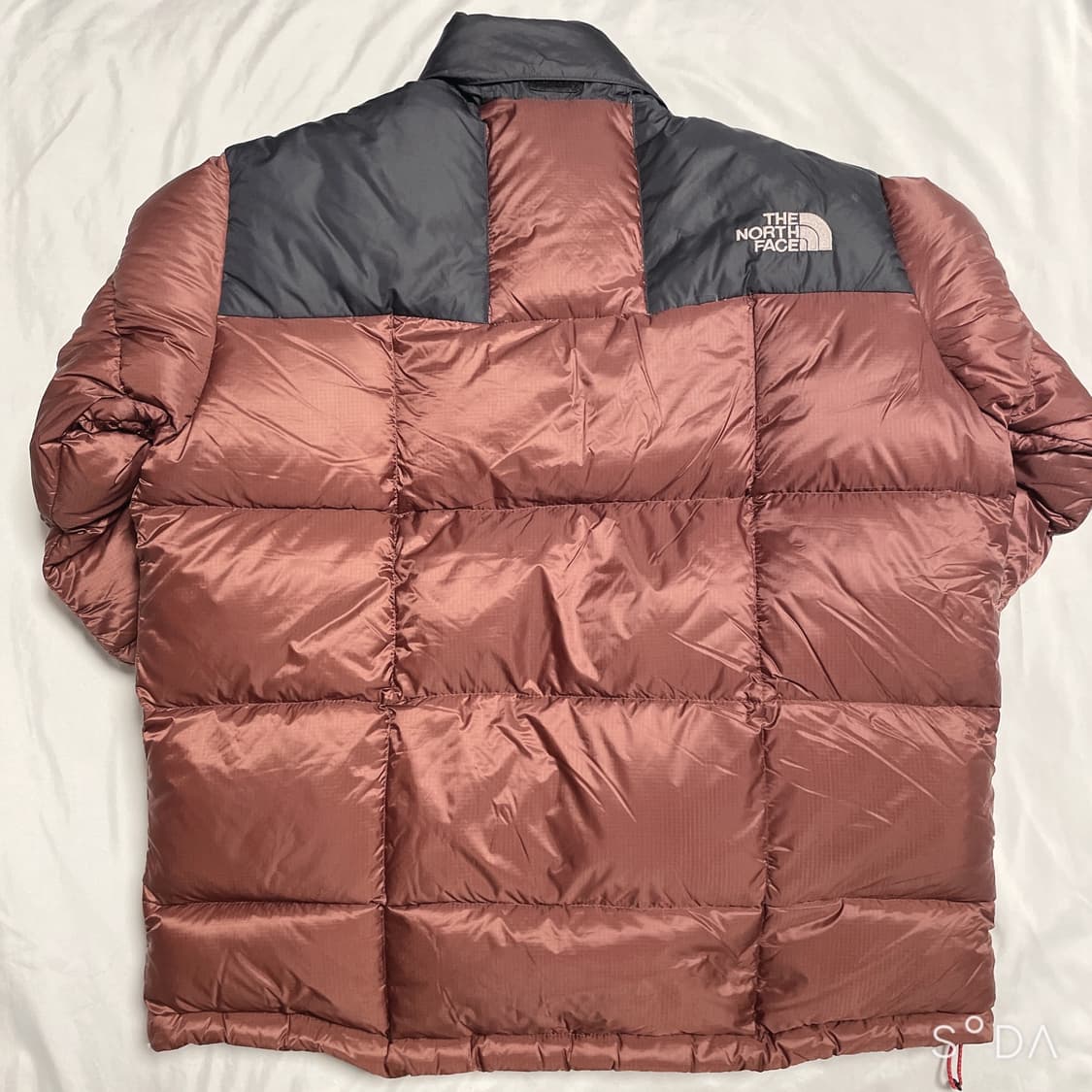 노스페이스 눕시 800 패딩 브라운/블랙 상품이미지2