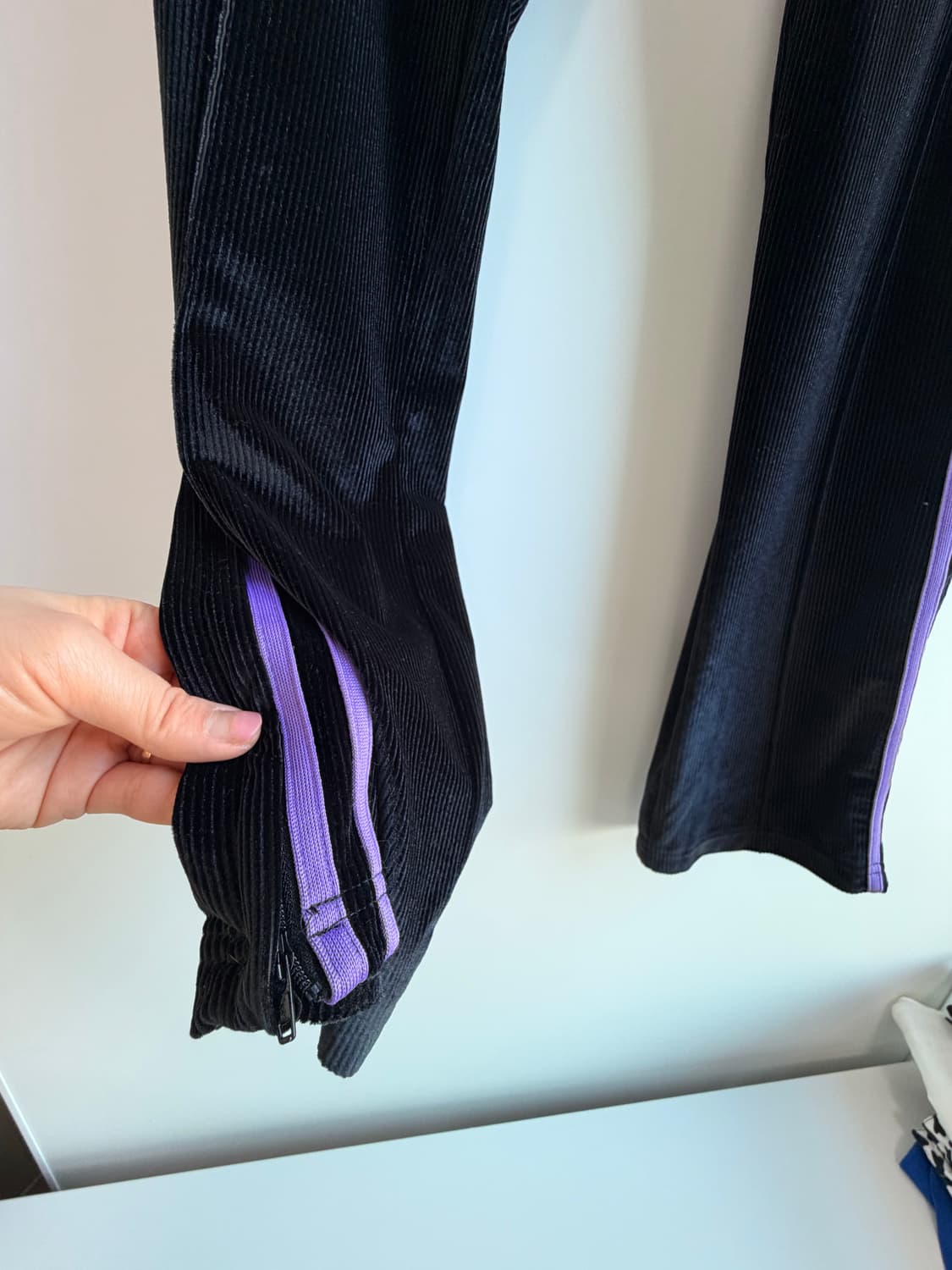 널디 NERDY 블랙 퍼플 코듀로이 집업 셋업 M 거의새거 상품이미지8