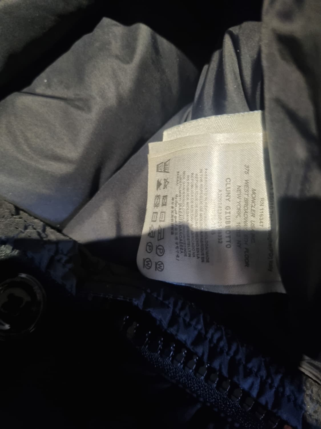 특가) 몽클레어  블랙패딩 점퍼.  M/L 상품이미지9