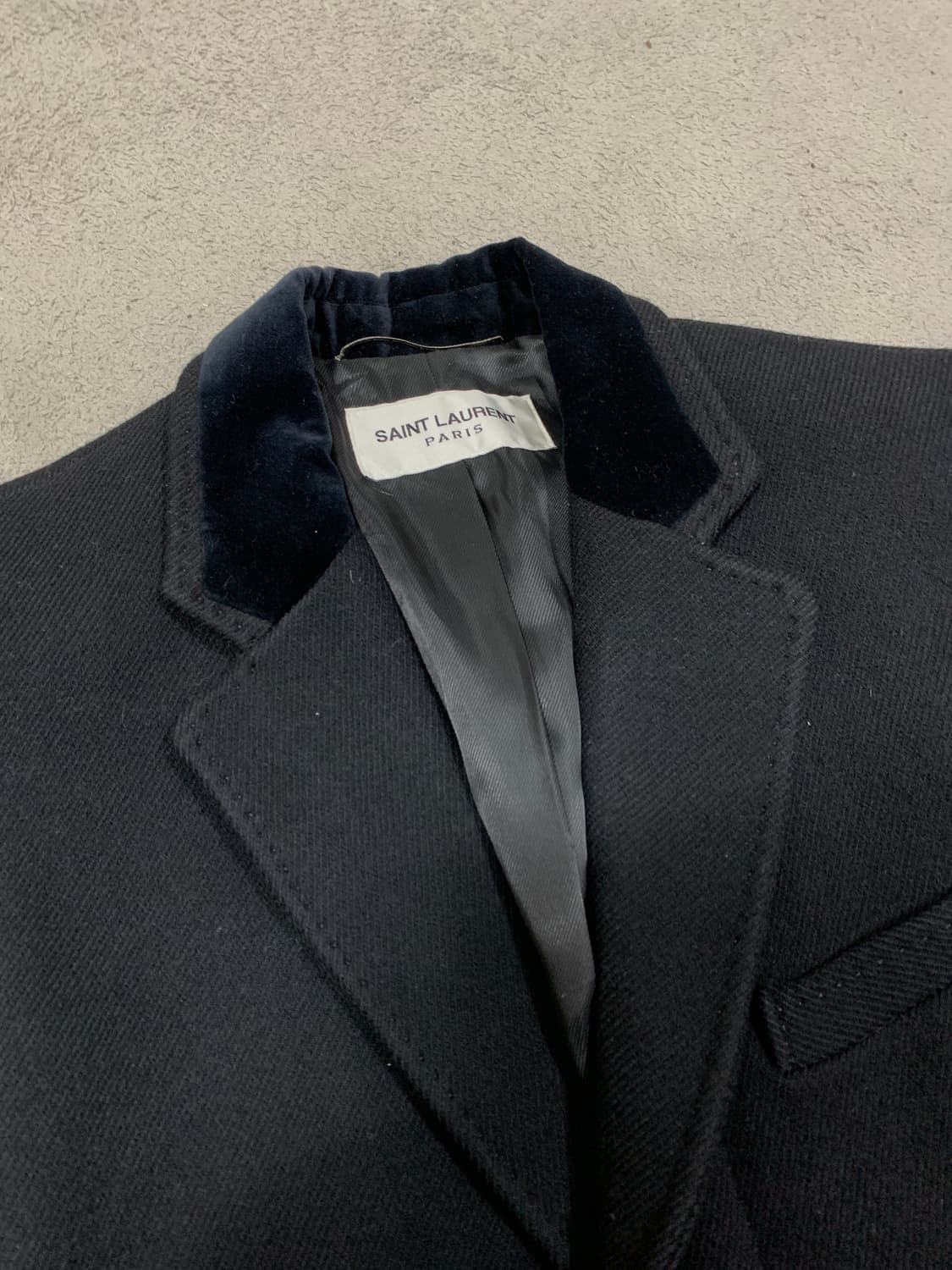 생로랑 13FW 벨벳라펠 체스터 코트 46 상품이미지3