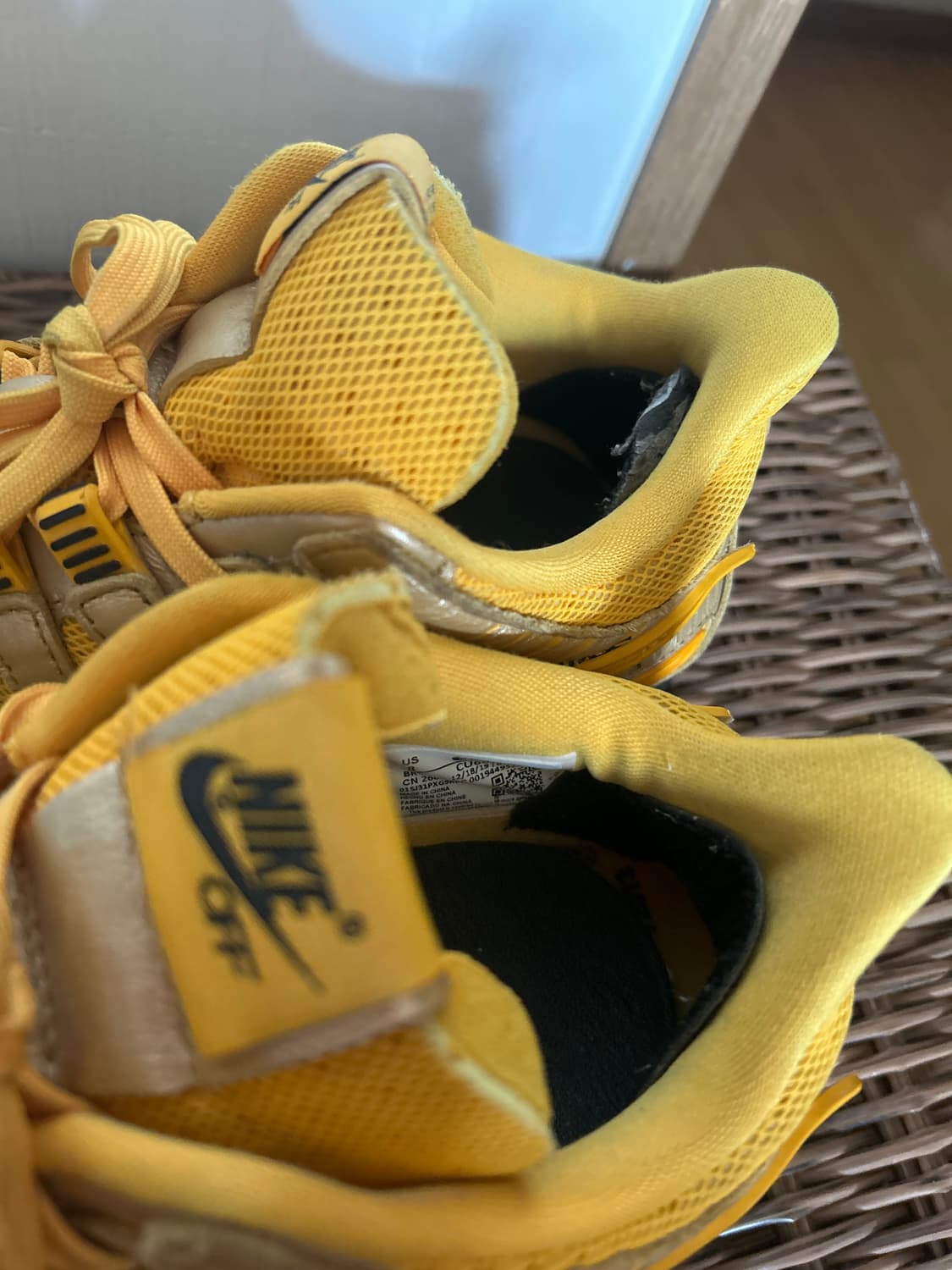 나이키 x 오프화이트 에어 러버 덩크 유니버시티 골드 상품이미지3