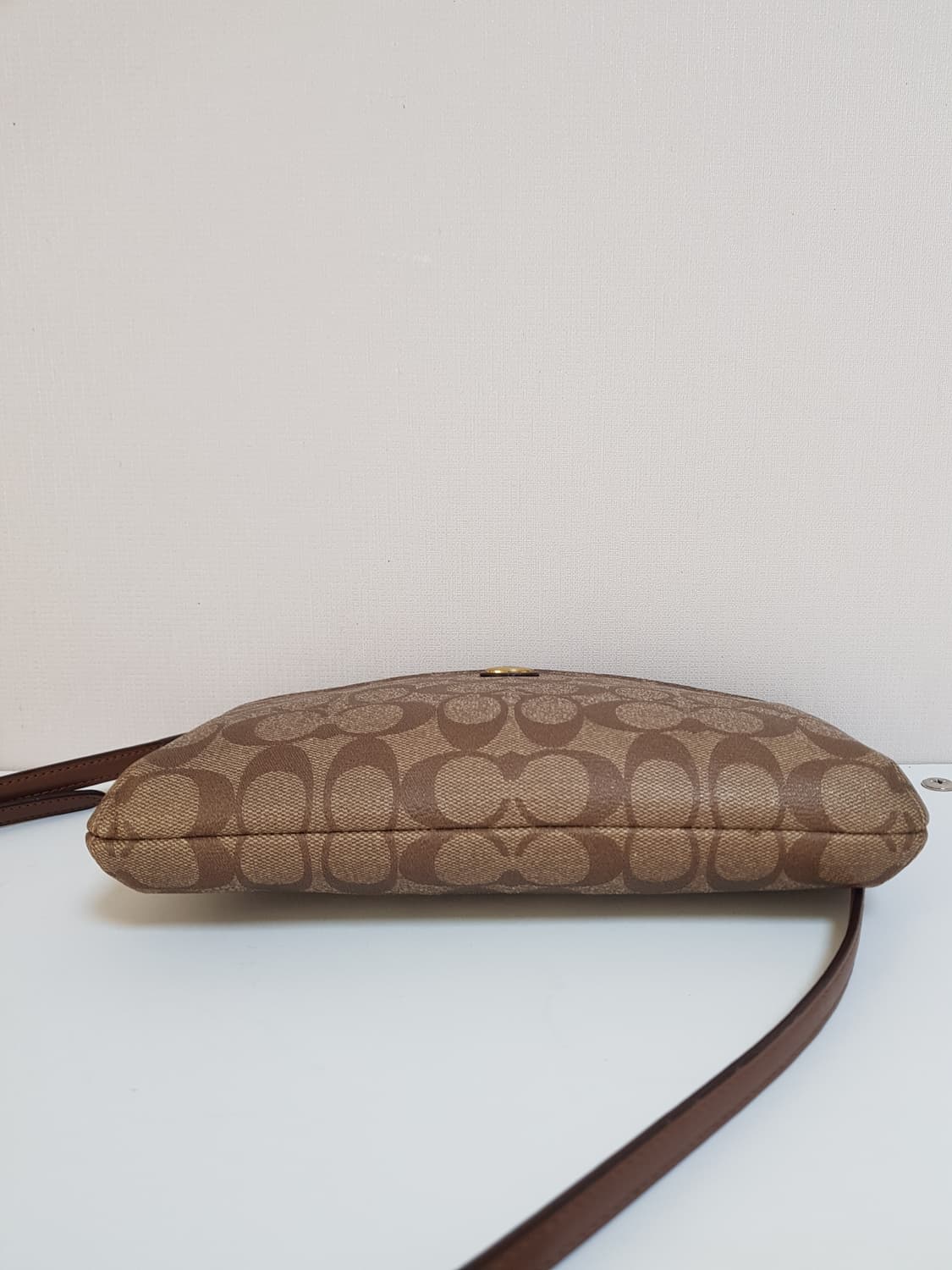 코치 시그니처 크로스백 ㅡ정품 상품이미지6