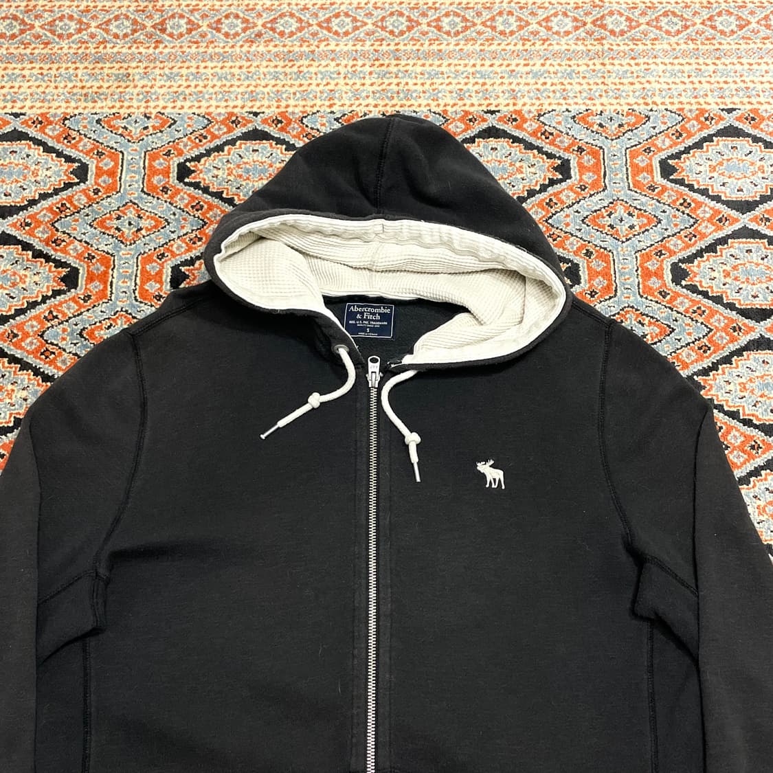 아베크롬비 사슴로고 먹색 기모 후드집업 남성S 상품이미지3
