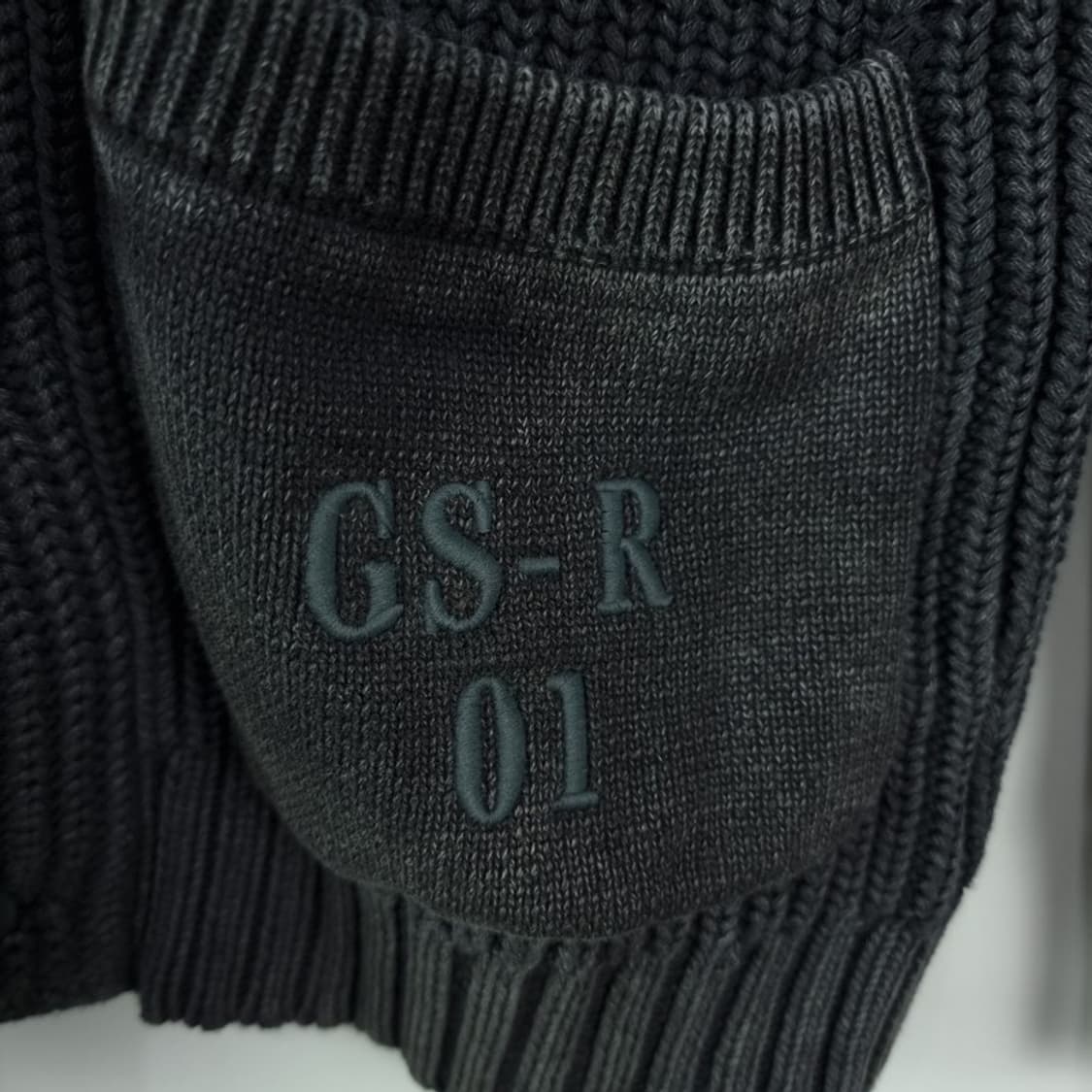 [지스타 로우] 빈티지 가공 슬림핏 숄카라 니트 가디건 M19928 상품이미지7