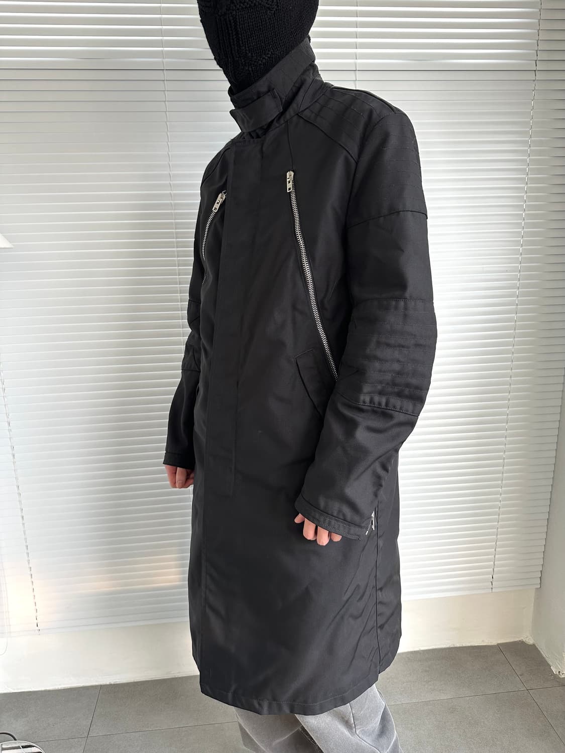 지방시 2016FW 리카르도 티시 테크니컬 자켓 상품이미지4