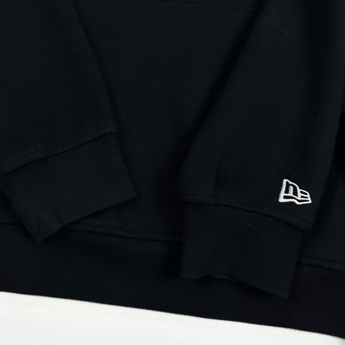 뉴에라 x 디네댓 뉴욕양키스 블랙 후드티 (XL) 상품이미지4