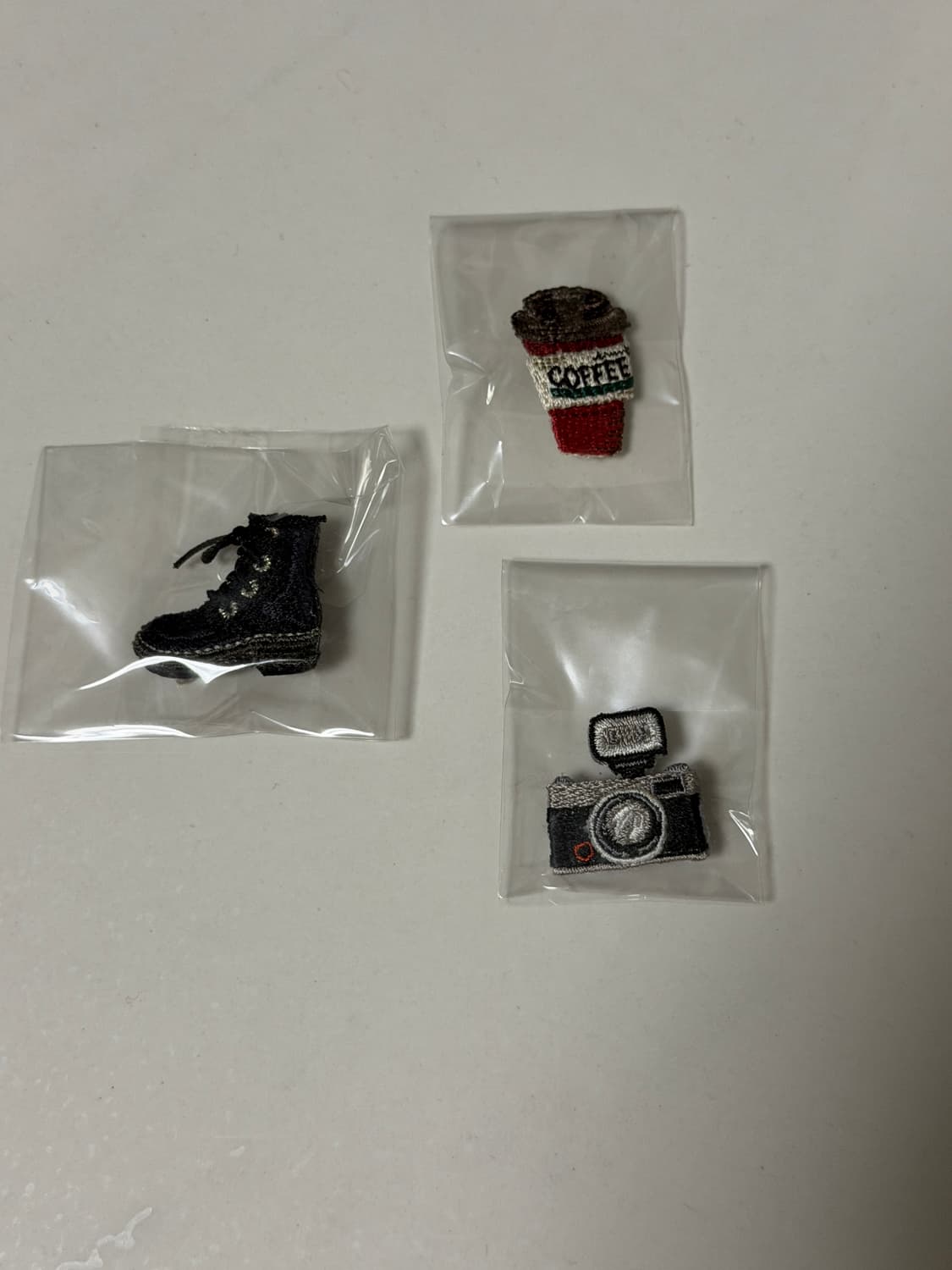 LM(엘름) 자수 브로치 3종 상품이미지1