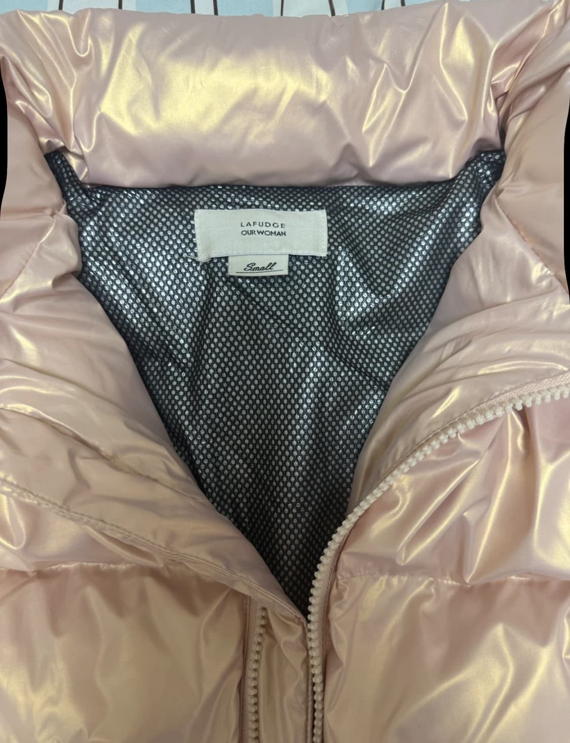 라퍼지 포 우먼 글로시 크롭 푸퍼 패딩 pink 상품이미지3