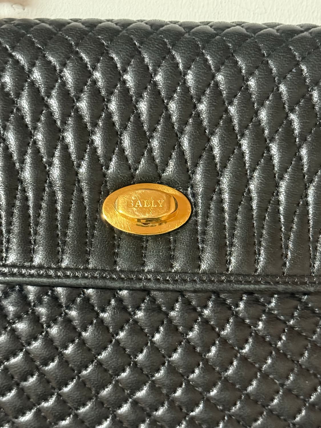 Bally 발리 블랙 퀼팅 레더 핸드백 상품이미지6