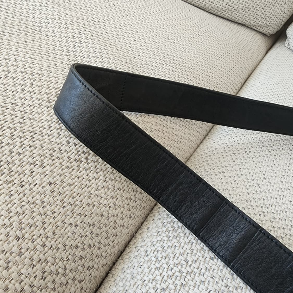 상태양호 프라다 나일론 × 나파가죽 콤비 스퀘어 크로스백 숄더백 상품이미지7