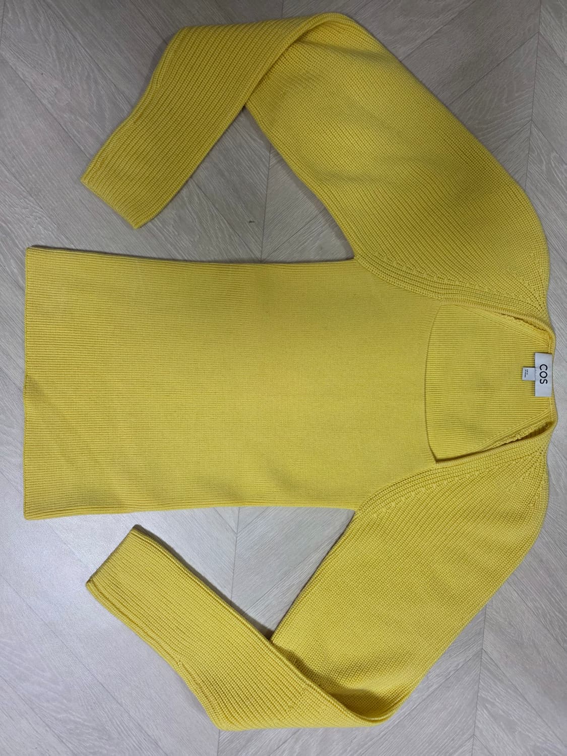 COS 옐로우 스퀘어넥 니트 XS (새상품) 상품이미지8