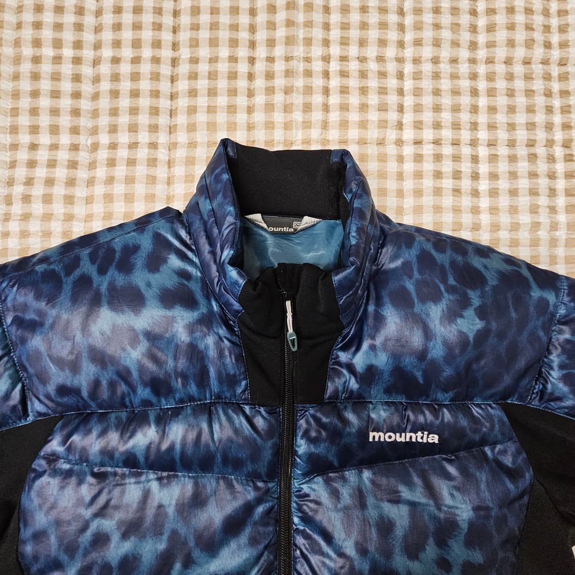 마운티아 거위털 경량패딩 남자100 상품이미지7