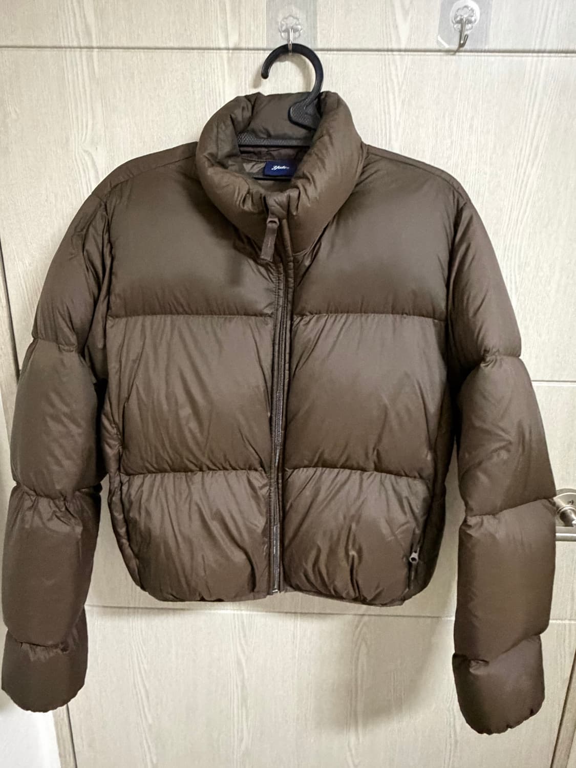 예일 라이트 덕다운 크롭패딩 브라운 상품이미지3