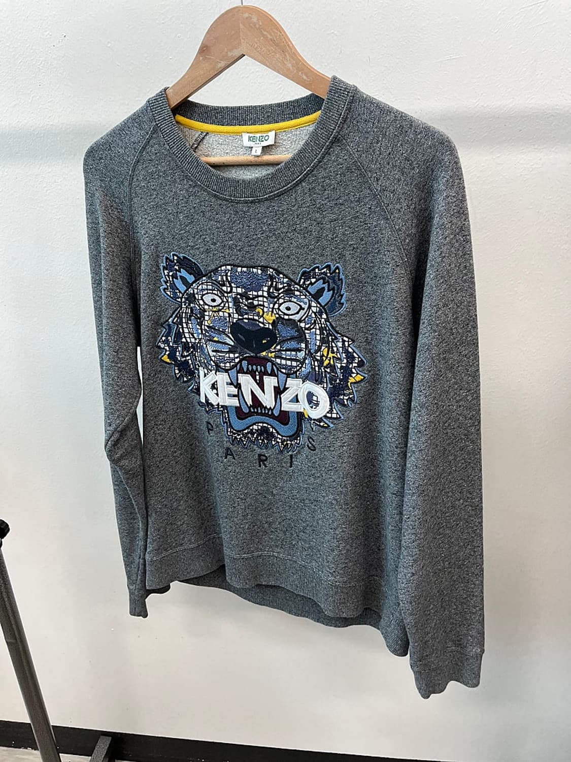 100) 겐조 타이거 맨투맨  상품이미지1