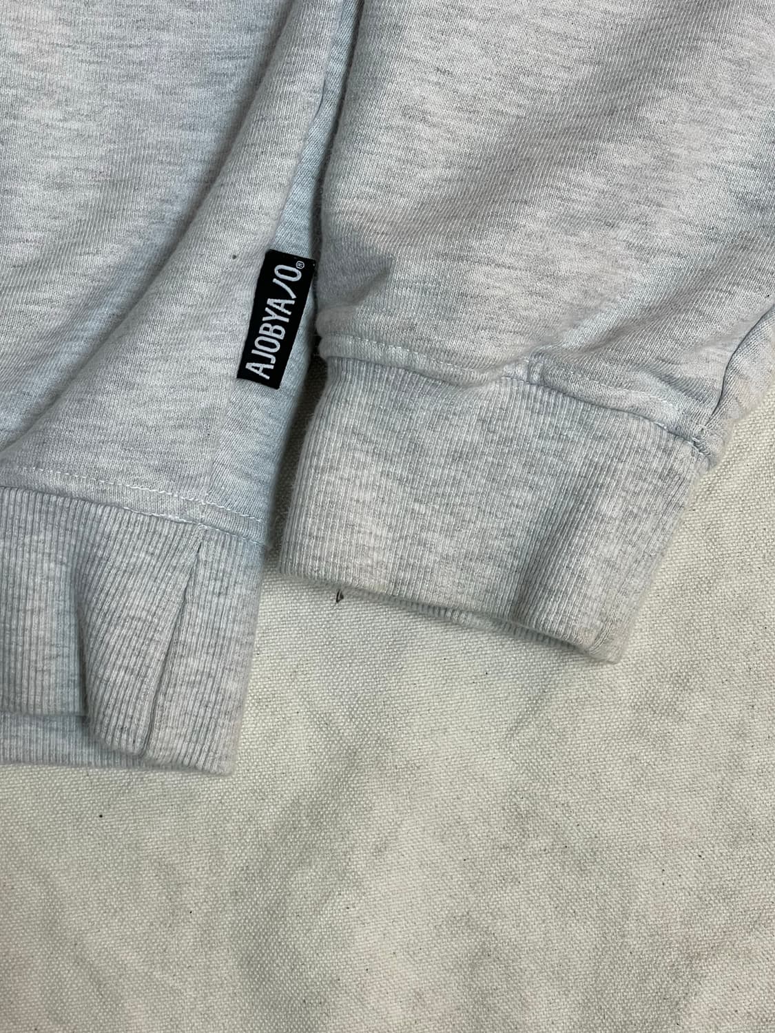 아조바이아조 맨투맨  상품이미지3