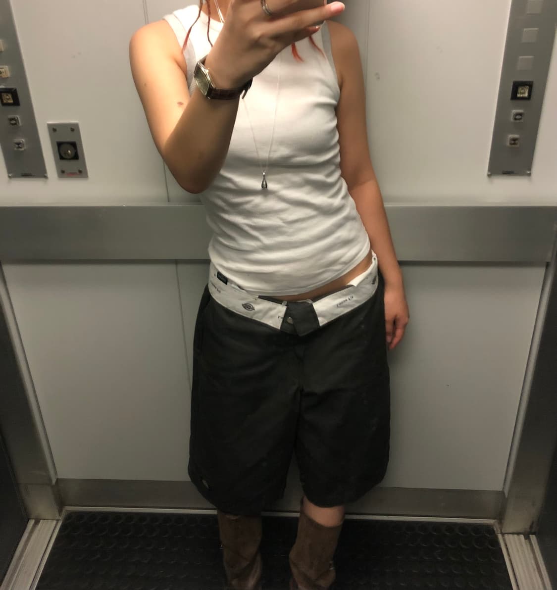 Dickies 42283 루즈핏 워크쇼츠 Olive Green 상품이미지2