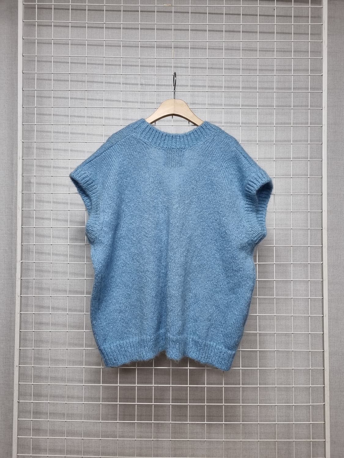 ahwe 아위 모헤어 니트조끼 니트베스트 상품이미지2