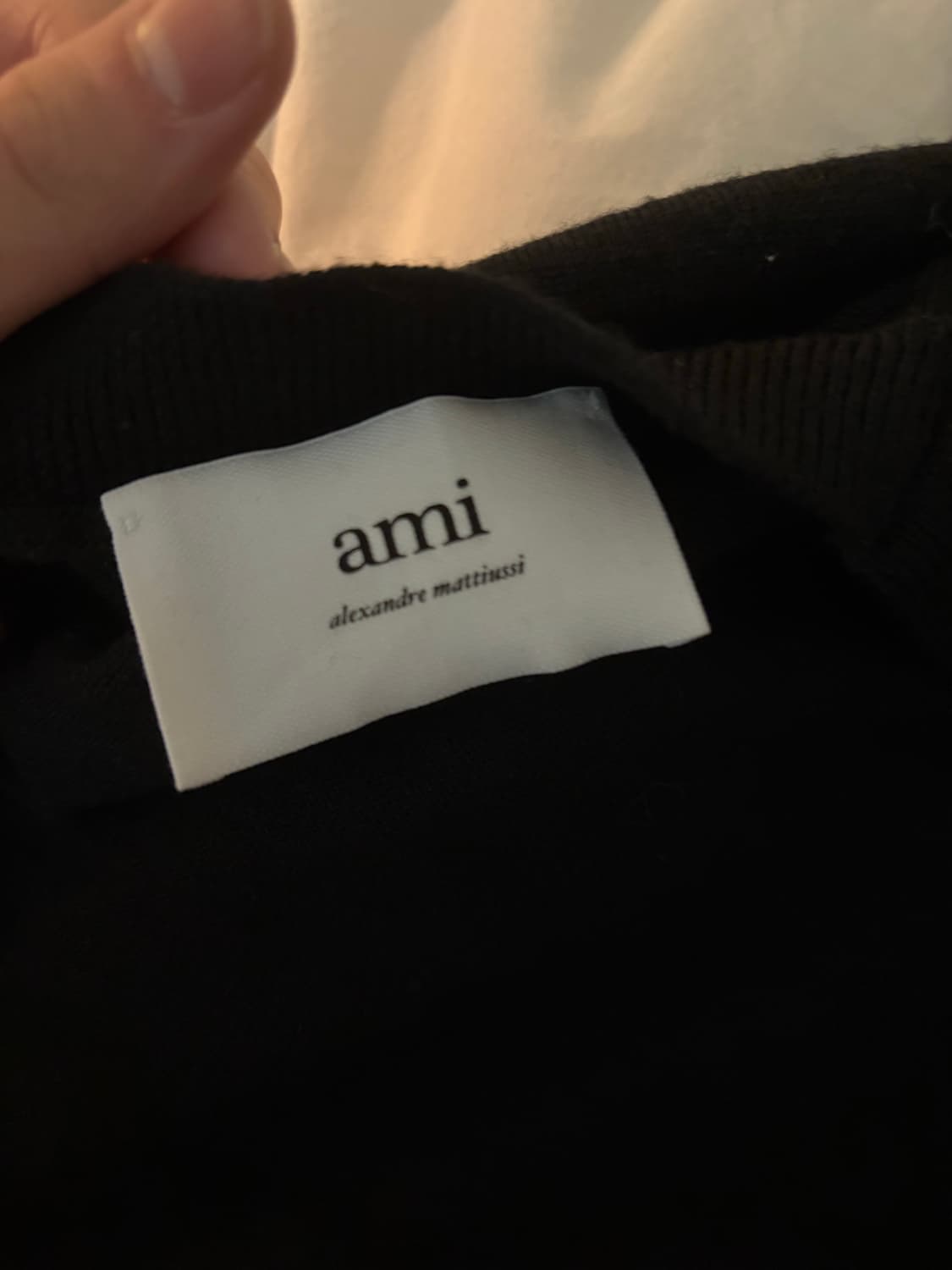 아미 가디건 크림 정품 네고 가능 상품이미지4