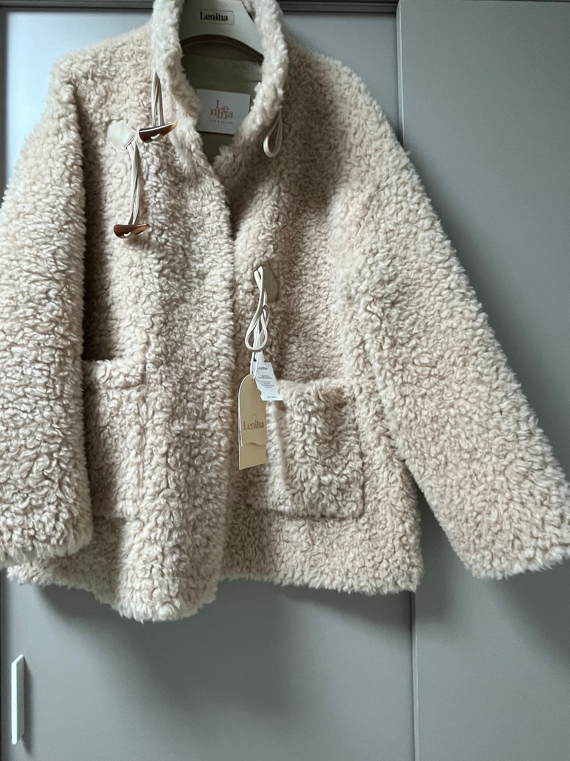 르니나 양털 자켓 상품이미지1