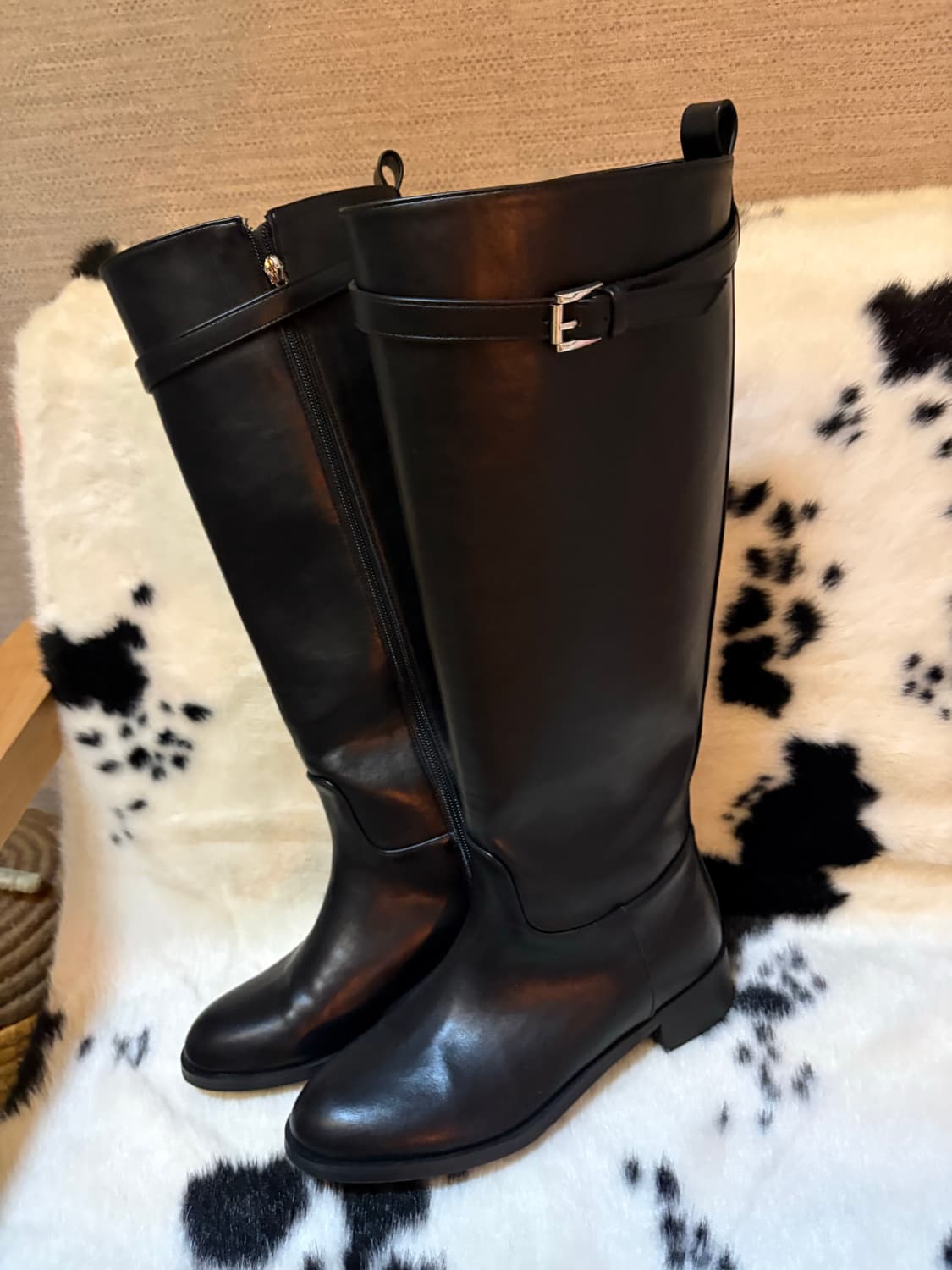 코모레비뮤지엄 블랙 가죽 롱부츠 240 상품이미지1