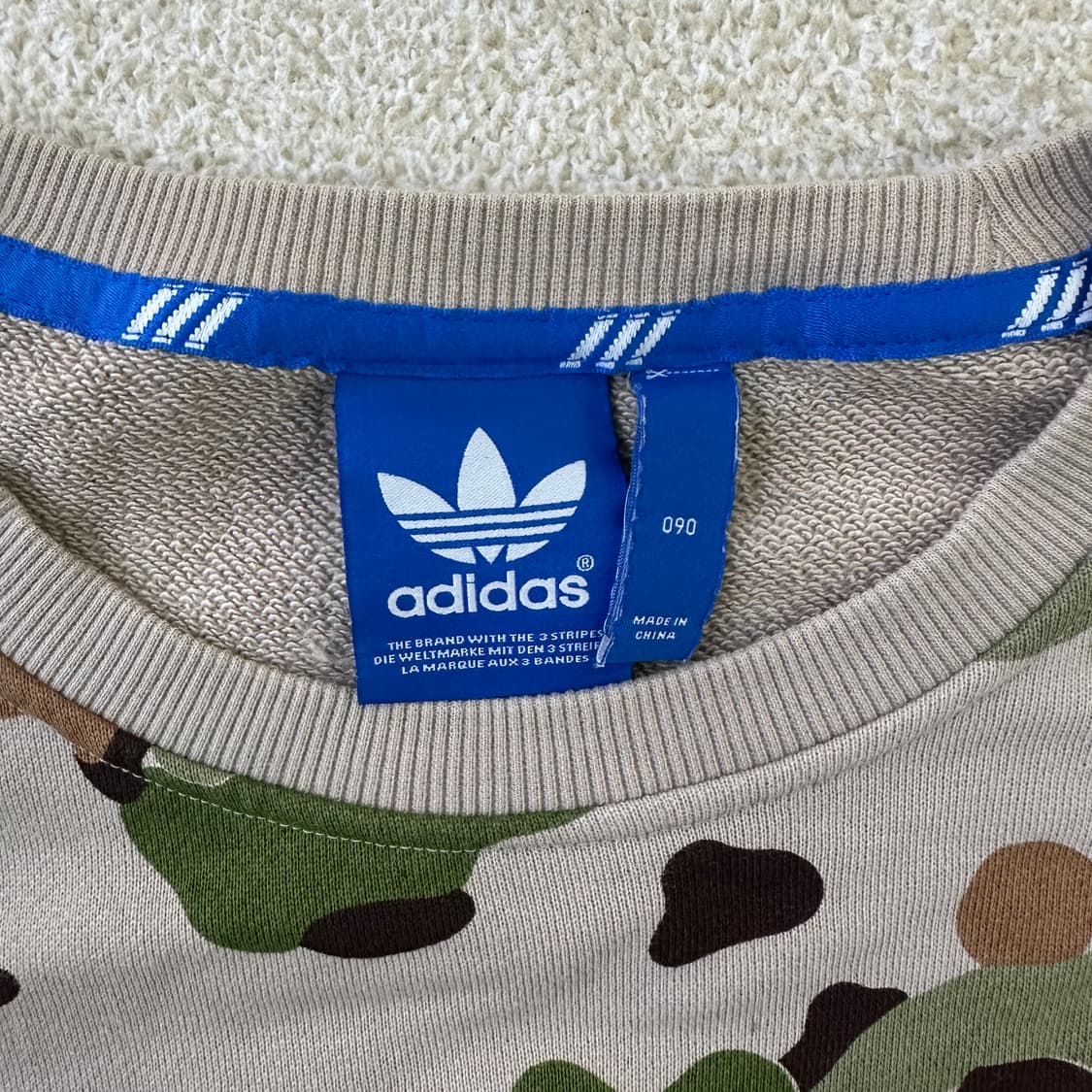 90 아디다스 카모 맨투맨 0319D 상품이미지2