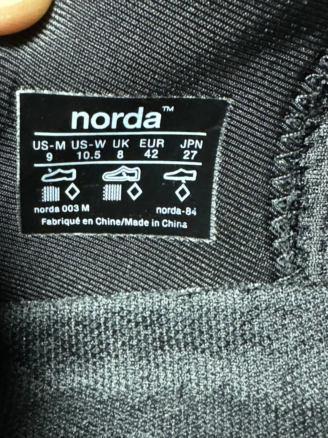 노다 003 블랙 스니커즈 270 사이즈 상품이미지5