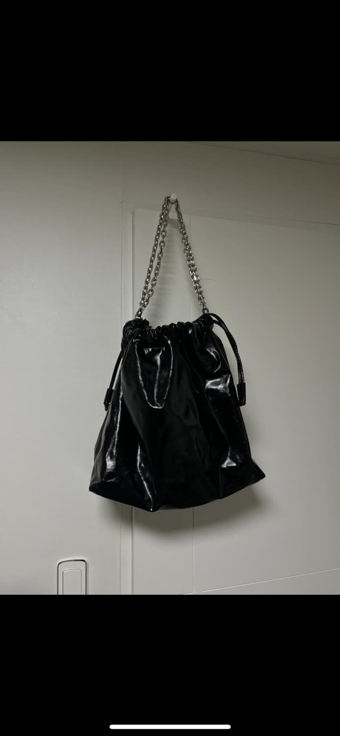 배드지지 블랙 체인 숄더백 상품이미지3