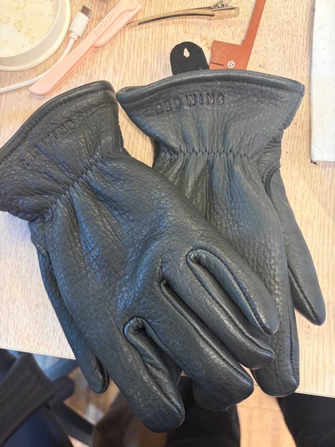 레드윙 사슴가죽 장갑 블랙 M 상품이미지2
