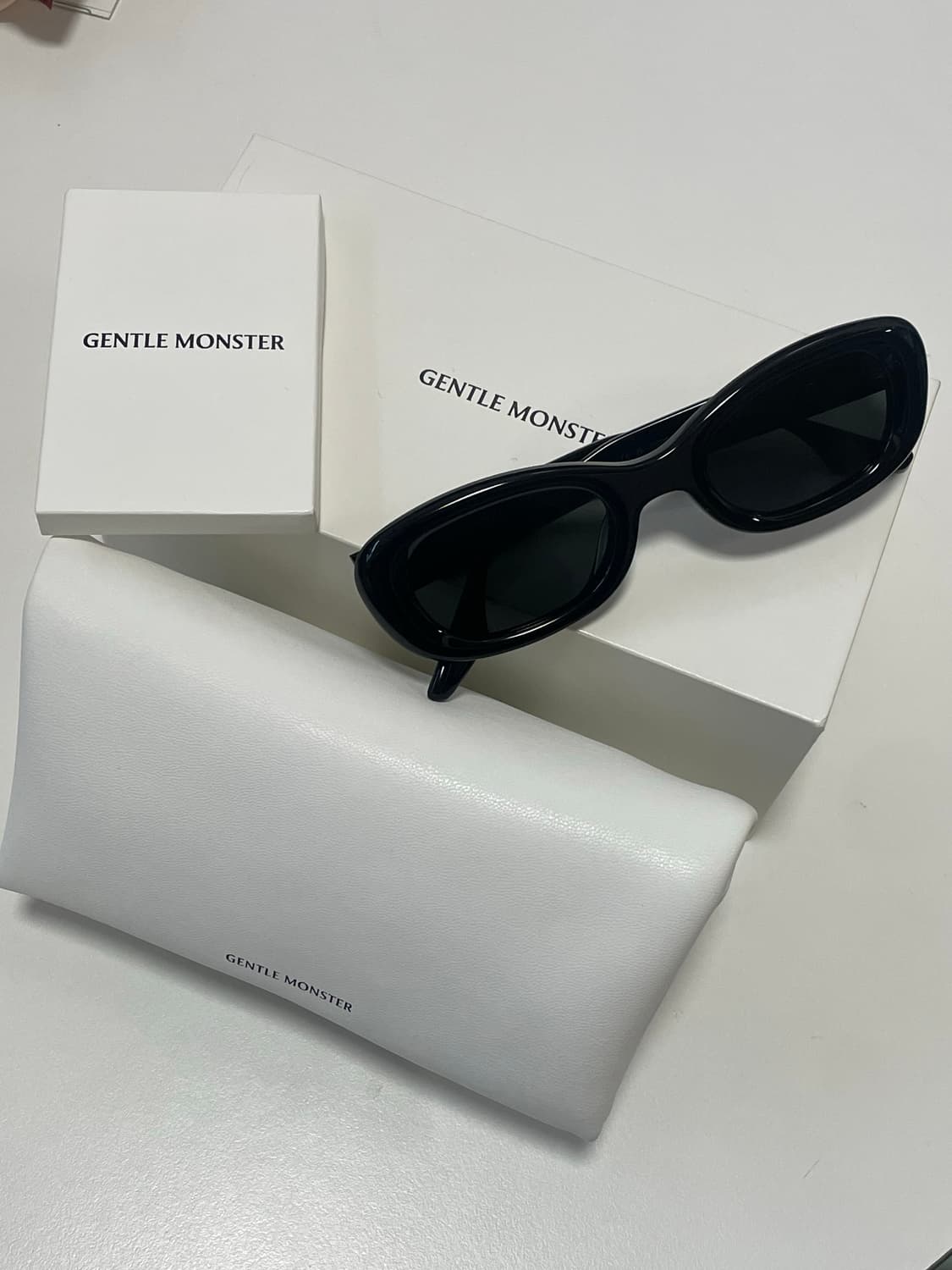 젠틀몬스터 탐부 01  상품이미지1