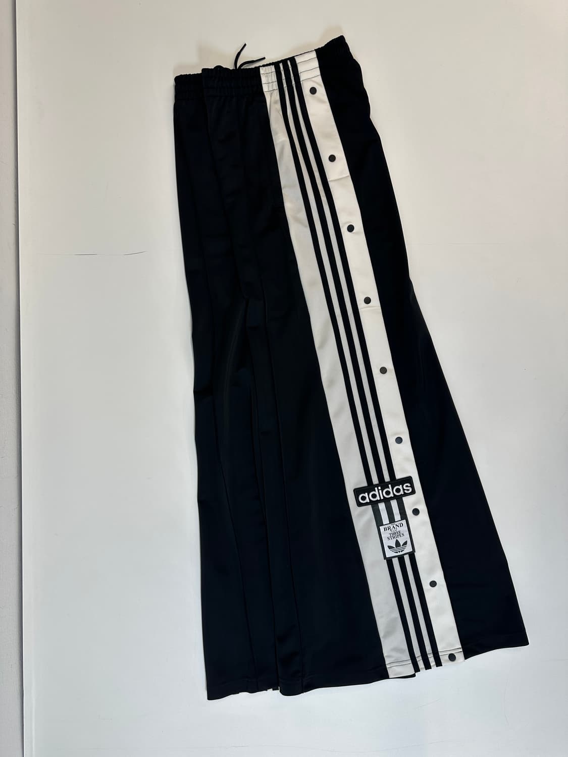 아디다스 버튼 트랙 와이드 팬츠 (27/28) 상품이미지3