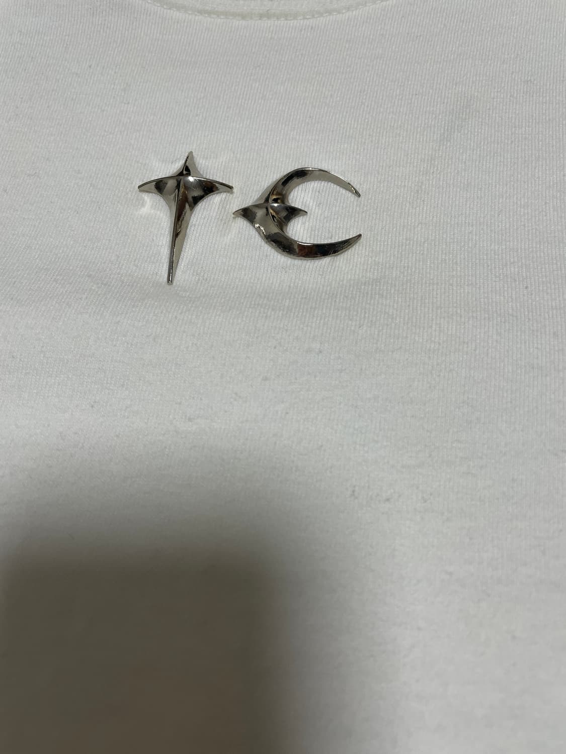 떠그클럽 반팔티 흰색 판매합니다 상품이미지2