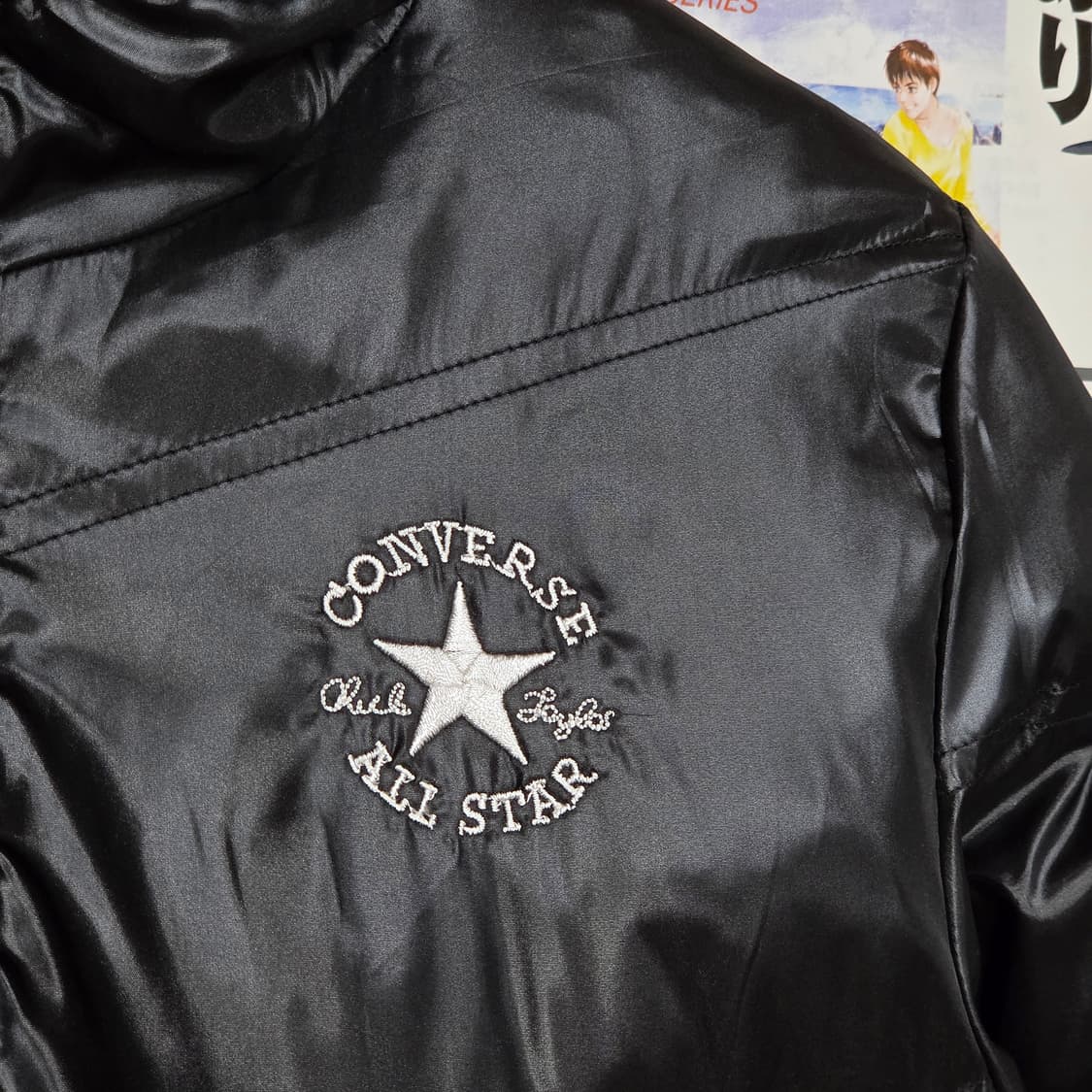 JPN 컨버스 유광 블랙 후드 패딩 점퍼 상품이미지3