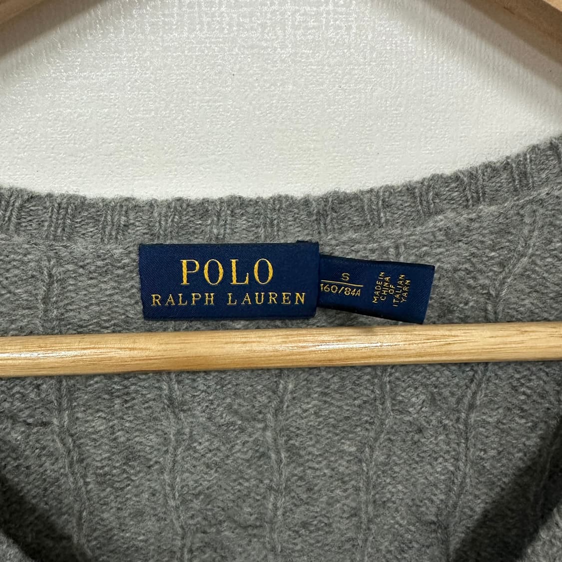 폴로 브이넥니트S 상품이미지3